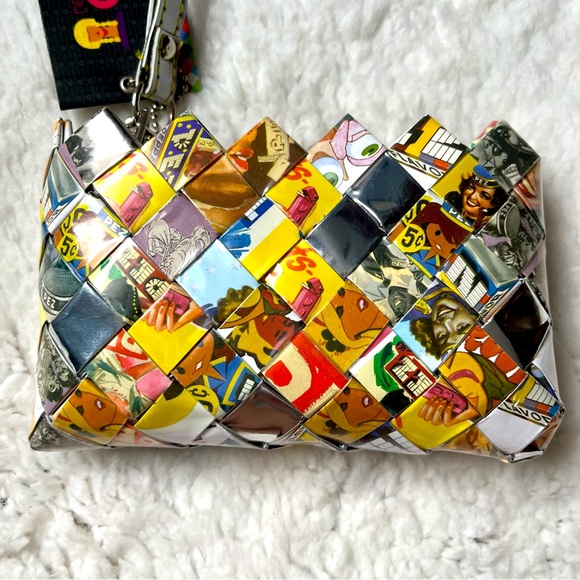 NWT Candy Wrapper Wristlet - Picture 4 of 7